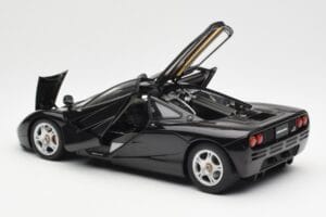 McLaren F1 Road Car Μαύρο AUTOart 1:18 76002 Μέταλλο - εικόνα 5 από 8