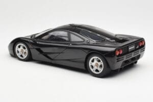 McLaren F1 Road Car Μαύρο AUTOart 1:18 76002 Μέταλλο - εικόνα 7 από 8