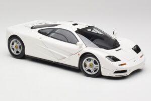 McLaren F1 Λευκό Minichamps 1:18 530133424 Μέταλλο - εικόνα 6 από 8
