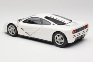 McLaren F1 Λευκό Minichamps 1:18 530133424 Μέταλλο - εικόνα 7 από 8