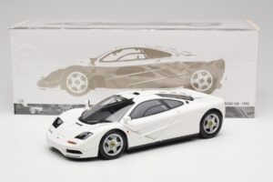 McLaren F1 Λευκό Minichamps 1:18 530133424 Μέταλλο - εικόνα 8 από 8