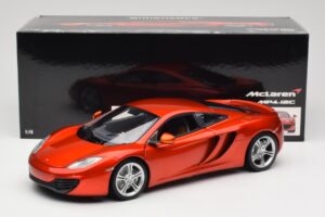 McLaren MP4-12C Orange Metallic Minichamps 1:18 110133020 Μέταλλο - εικόνα 8 από 8
