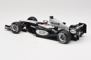 McLaren MP4-19 Mercedes J.P. Montoya Test Car 2005 Minichamps 1:18 533051880 Μέταλλο - εικόνα 5 από 7