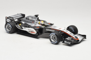 McLaren MP4-20 Mercedes #10 J.P. Montoya F1 2005 Minichamps 1:18 B66962338 Μέταλλο - εικόνα 4 από 6