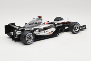 McLaren MP4-20 Mercedes #9 K. Raikkonen F1 2005 Minichamps 1:18 B66962337 Μέταλλο - εικόνα 2 από 6