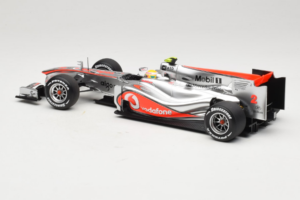 McLaren MP4-25 Mercedes #2 L. Hamilton Vodafone McLaren F1 2010 Minichamps 1:18 530101802 Μέταλλο - εικόνα 5 από 7
