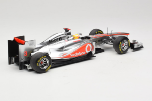 McLaren MP4-26 Mercedes #3 L. Hamilton Vodafone McLaren F1 2011 Minichamps 1:18 530111803 Μέταλλο - εικόνα 2 από 7