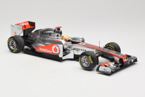 McLaren MP4-26 Mercedes #3 L. Hamilton Vodafone McLaren F1 2011 Minichamps 1:18 530111803 Μέταλλο - εικόνα 4 από 7