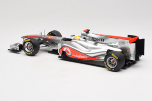 McLaren MP4-26 Mercedes #3 L. Hamilton Vodafone McLaren Showcar F1 2011 Minichamps 1:18 530111873 Μέταλλο - εικόνα 5 από 7