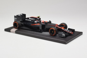 McLaren MP4-30 Honda #22 J. Button McLaren Honda F1 Team Spanish Grand Prix 2015 Minichamps 1:18 537151122 Μέταλλο - εικόνα 4 από 7