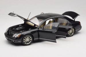 Maybach 57S Μαύρο AUTOart 1:18 76156 Μέταλλο - εικόνα 2 από 7