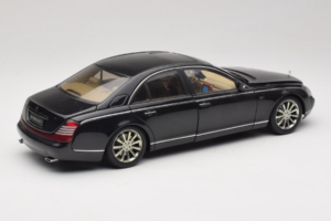 Maybach 57S Μαύρο AUTOart 1:18 76156 Μέταλλο - εικόνα 3 από 7