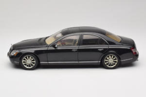 Maybach 57S Μαύρο AUTOart 1:18 76156 Μέταλλο - εικόνα 4 από 7