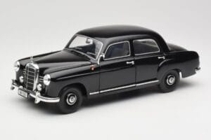 Mercedes 180 W120 Ponton Μαύρο Revell 1:18 08973 Μέταλλο