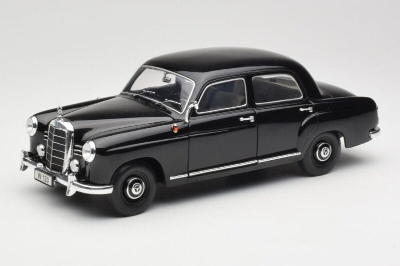Mercedes 180 W120 Ponton Μαύρο Revell 1:18 08973 Μέταλλο