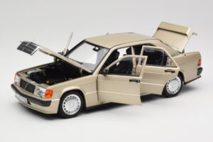 Mercedes 190E W201 2.3-16 Smoke Silver Metallic Norev 1:18 183831 Μέταλλο - εικόνα 2 από 8