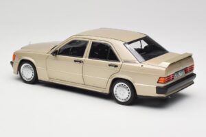 Mercedes 190E W201 2.3-16 Smoke Silver Metallic Norev 1:18 183831 Μέταλλο - εικόνα 7 από 8