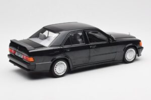 Mercedes 190E 2.3-16 W201 Μαύρο Dealer Edition Norev 1:18 B66040663 Μέταλλο - εικόνα 3 από 8
