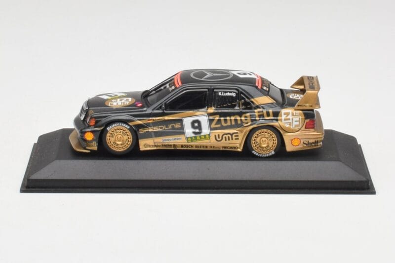 Mercedes 190E 2.5-16 Evo 2 W201 #9 K. Ludwig Zung Fu Racing Macau GP 1991 Minichamps 1:43 Mercedes 190E 2.5-16 Evo 2 W201 #9 K. Ludwig Zung Fu Racing Macau GP 1991 Minichamps 1:43 13103 Μέταλλο
