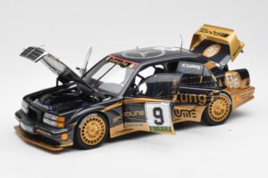 Mercedes 190E 2.5-16 Evo II #9 K. Ludwig Macau GP 3rd Place 1991 AUTOart 1:18 89135 Μέταλλο - εικόνα 2 από 8
