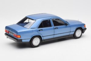 Mercedes 190E W201 Diamond Μπλε Dealer Edition Norev 1:18 B66040661 Μέταλλο - εικόνα 3 από 8