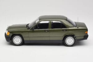 Mercedes 190E W201 Πράσινο Μεταλλικό Minichamps 1:18 155037001 Μέταλλο - εικόνα 3 από 6