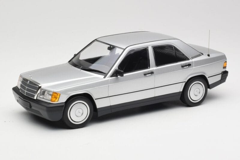 Mercedes 190E W201 Ασημί Minichamps 1:18 155037004 Μέταλλο