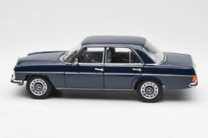 Mercedes 200 W114 Midnight Μπλε Dealer Edition Norev 1:18 B66040694 Μέταλλο - εικόνα 4 από 8