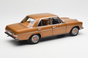 Mercedes 200 W115 Bycane Χρυσό Dealer Edition Norev 1:18 B66040665 Μέταλλο - εικόνα 3 από 8