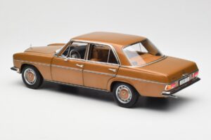 Mercedes 200 W115 Bycane Χρυσό Dealer Edition Norev 1:18 B66040665 Μέταλλο - εικόνα 7 από 8