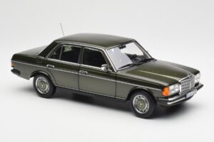 Mercedes 200 W123 Cypress Πράσινο Μεταλλικό Dealer Edition Norev 1:18 B66040654 Μέταλλο - εικόνα 6 από 8