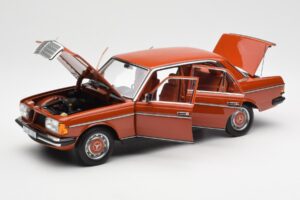 Mercedes 200 W123 English Κόκκινο Dealer Edition Norev 1:18 B66040653 Μέταλλο - εικόνα 2 από 8