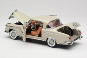 Mercedes 220 SE W128 Coupe Ανοιχτό Γκρι Sun Star 1:18 3568 Μέταλλο - εικόνα 5 από 8