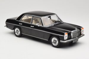 Mercedes 220D W115 Μαύρο MCG 1:18 MCG18117 Μέταλλο - εικόνα 4 από 6
