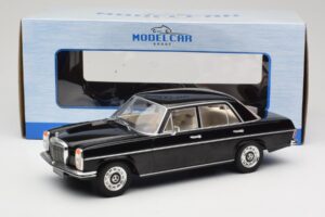 Mercedes 220D W115 Μαύρο MCG 1:18 MCG18117 Μέταλλο - εικόνα 6 από 6
