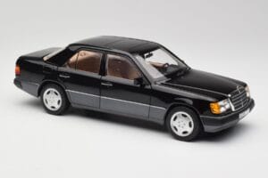 Mercedes 230E W124 AMG Wheels Μαύρο Περιορισμένη Έκδοση Norev 1:18 183950 Μέταλλο - εικόνα 6 από 12