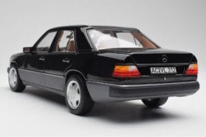Mercedes 230E W124 AMG Wheels Μαύρο Περιορισμένη Έκδοση Norev 1:18 183950 Μέταλλο - εικόνα 10 από 12