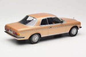 Mercedes 280 CE C123 Χρυσό Norev 1:18 183587 Μέταλλο - εικόνα 2 από 6