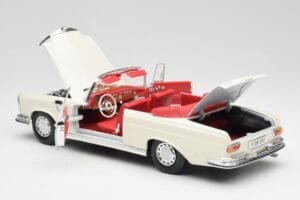 Mercedes 280SE W108 Ivory Λευκό Maisto 1:18 50223 Μέταλλο - εικόνα 5 από 8