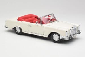 Mercedes 280SE W108 Ivory Λευκό Maisto 1:18 50223 Μέταλλο - εικόνα 6 από 8