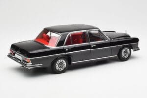 Mercedes 300 SEL 6.3 W109 Μαύρο AUTOart 1:18 76140 Μέταλλο - εικόνα 3 από 8