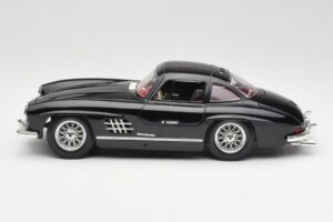 Mercedes 300 SL W198 Μαύρο Bburago 1:18 35791 Μέταλλο - εικόνα 4 από 8