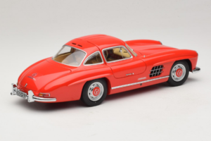 Mercedes 300 SL Gullwing Κόκκινο Minichamps 1:18 180039001 Μέταλλο - εικόνα 3 από 8