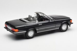 Mercedes 300 SL R107 Μαύρο Pearl Dealer Edition Norev 1:18 B66040678 Μέταλλο - εικόνα 4 από 10