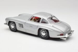 Mercedes 300 SL W198 Gullwing Silver Γκρι Bburago 1:18 3513 Μέταλλο - εικόνα 7 από 8