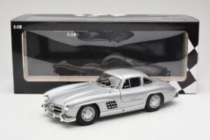Mercedes 300 SL W198 Gullwing Ασημί Minichamps 1:18 110037210 Μέταλλο - εικόνα 8 από 8