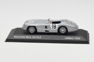Mercedes 300 SLR #19 J.M. Fangio / S. Moss 24 Hours of Le Mans 1955 Minichamps 1:43 B66040253 Μέταλλο