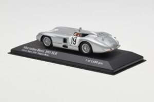 Mercedes 300 SLR #19 P. Levegh / J. Fitch 24 Hours of Le Mans 1955 Minichamps 1:43 432553000 Μέταλλο - εικόνα 3 από 4