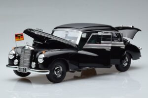 Mercedes 300 W186 Konrad Adenauer Norev 1:18 183707 Μέταλλο - εικόνα 2 από 9