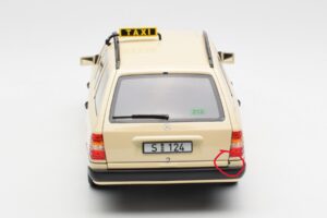 Mercedes 300D S124 T-Model Ανοιχτό Ελεφαντόδοντο Taxi Dealer Edition Norev 1:18 B66040702 Μέταλλο - εικόνα 8 από 8